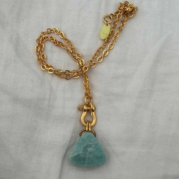 Chic Gold and Green Pendant Necklace - Picture 5 of 5
